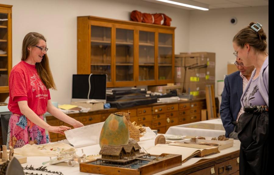 Alison Rittershaus discussing objects from the anthropology collections