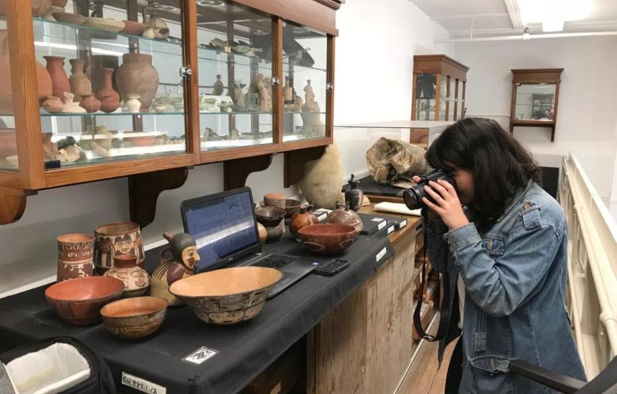 Cristina Stockton-Juarez photographs Nasca ceramics