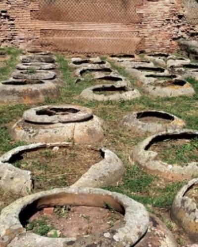 sunken Roman jars